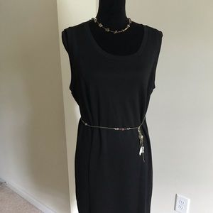 Sleeveless dress